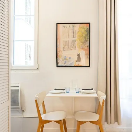 Au Centre De Apartment *